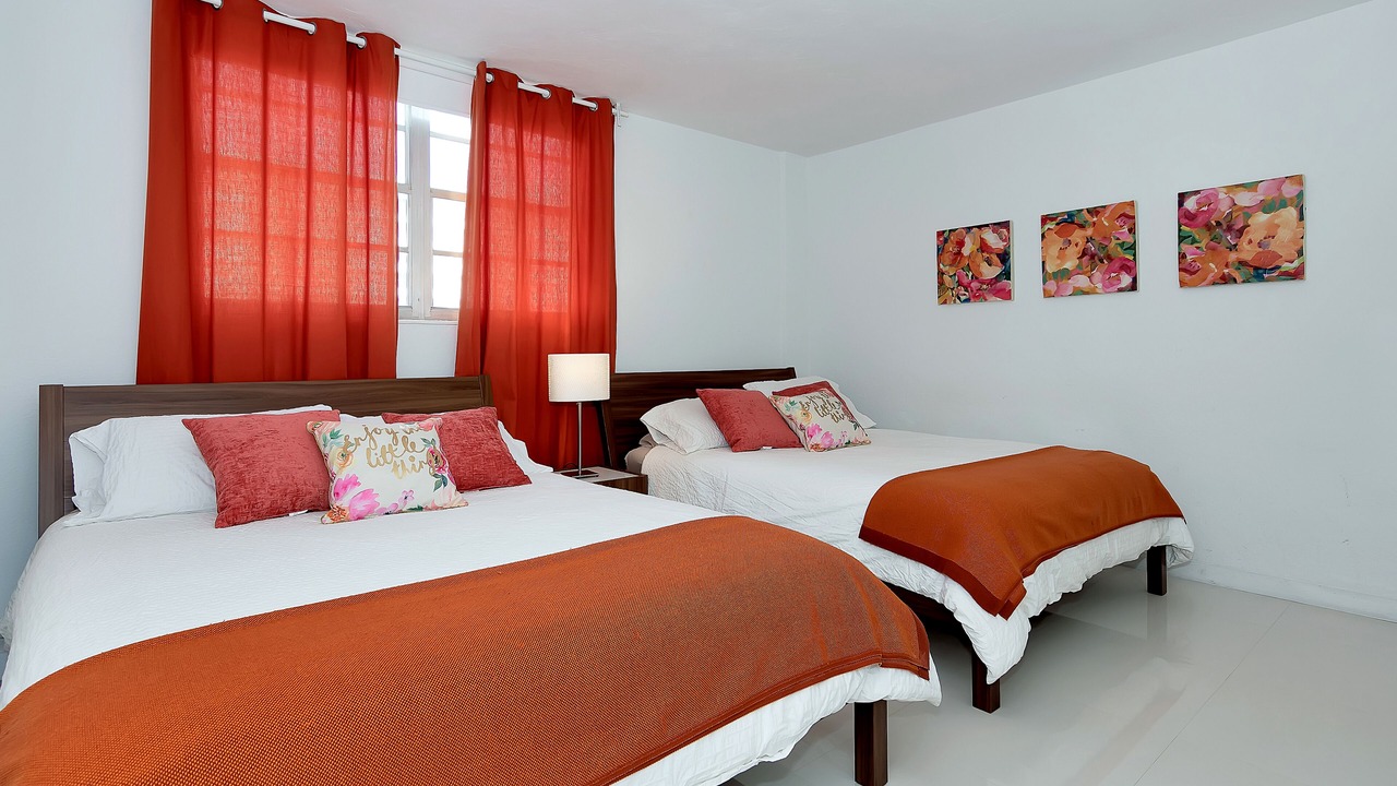 Photo of Bedroom in Hollywood South Central Beach