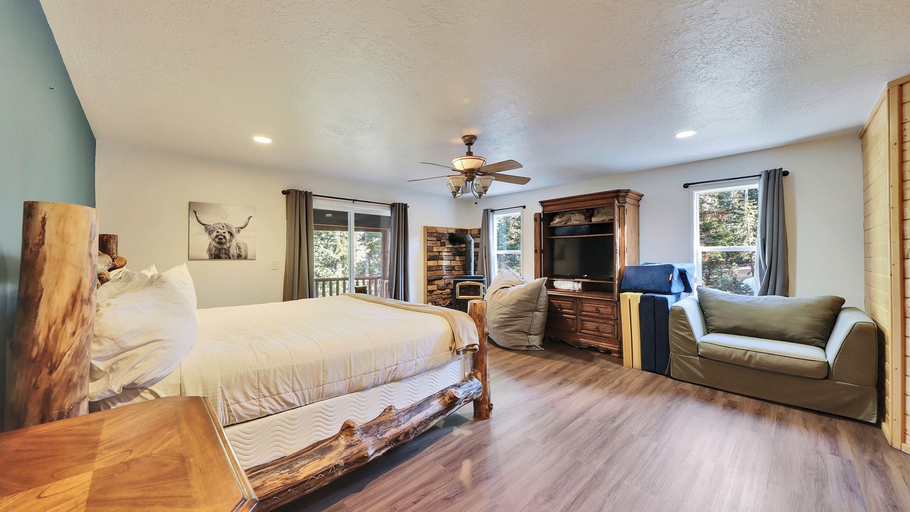 Photo of Bedroom in Duck Creek Village
