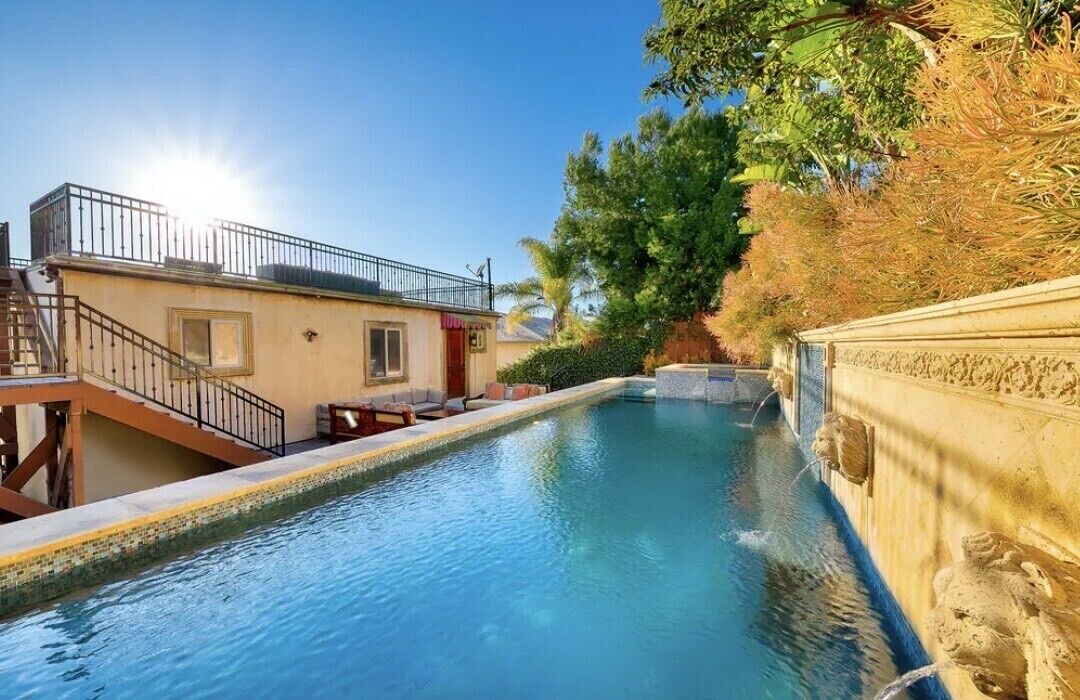 Photo of Outdoor in Mission Hills
