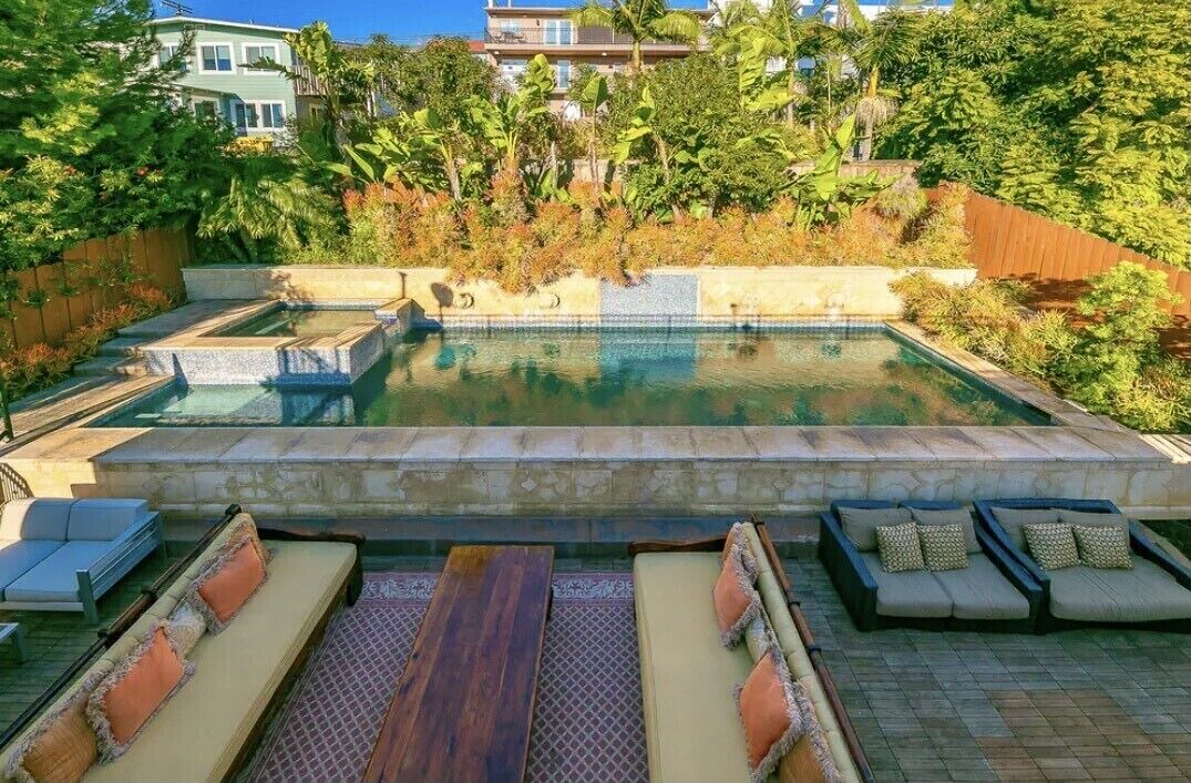 Photo of Outdoor in Mission Hills