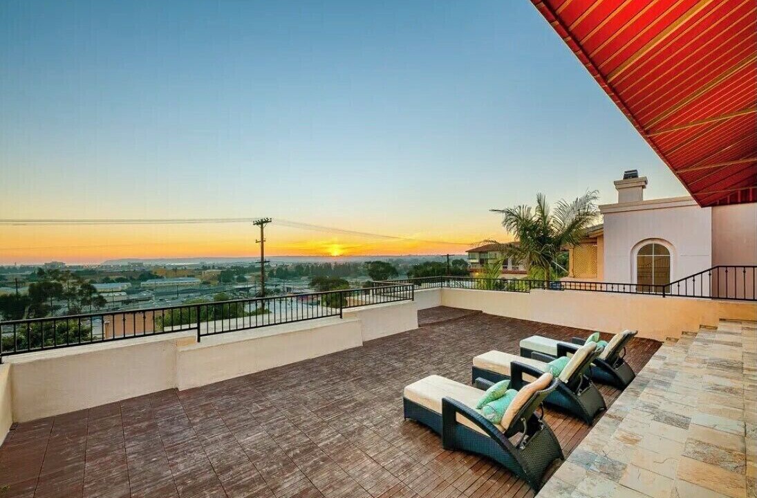 Photo of Patio Balcony in Mission Hills