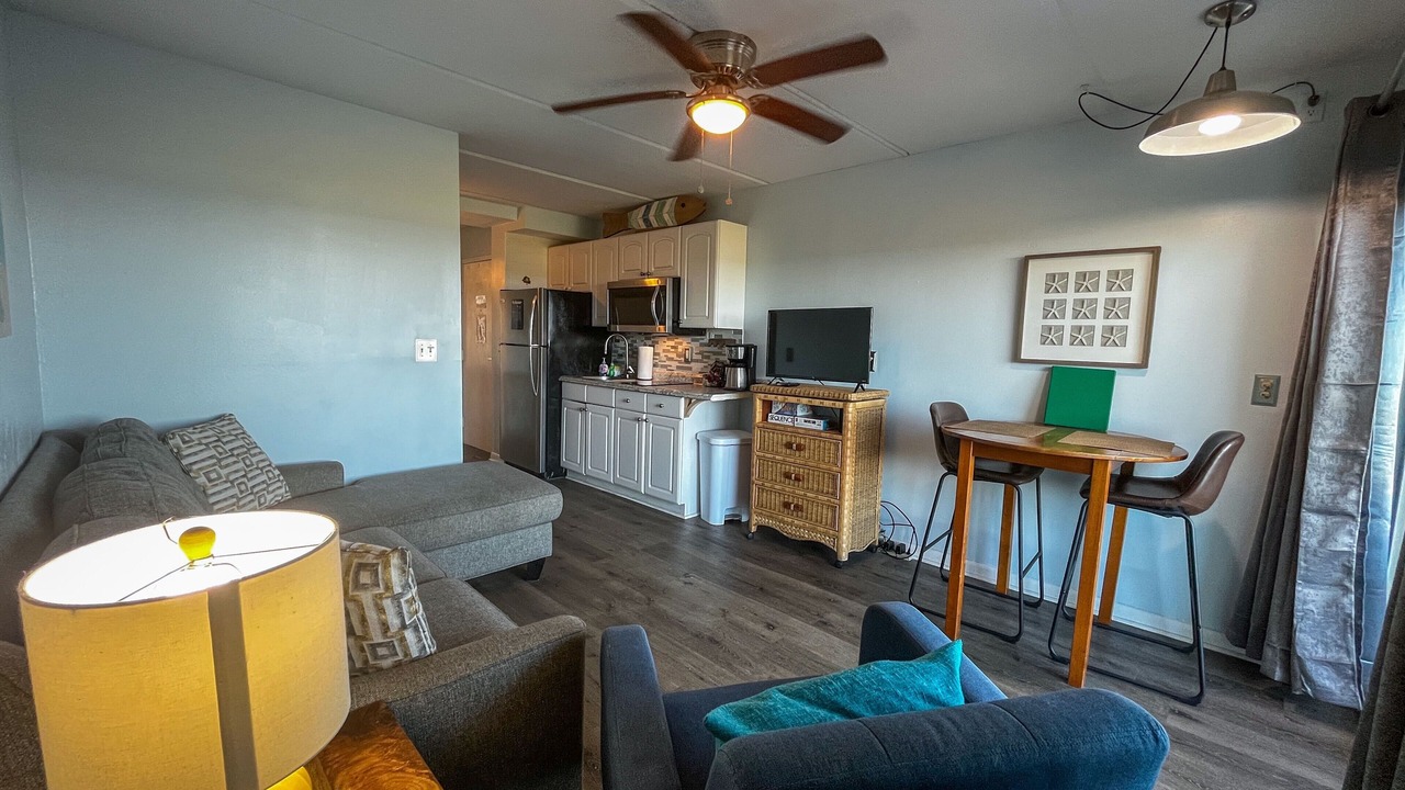 Photo of Livingroom in Crescent Beach