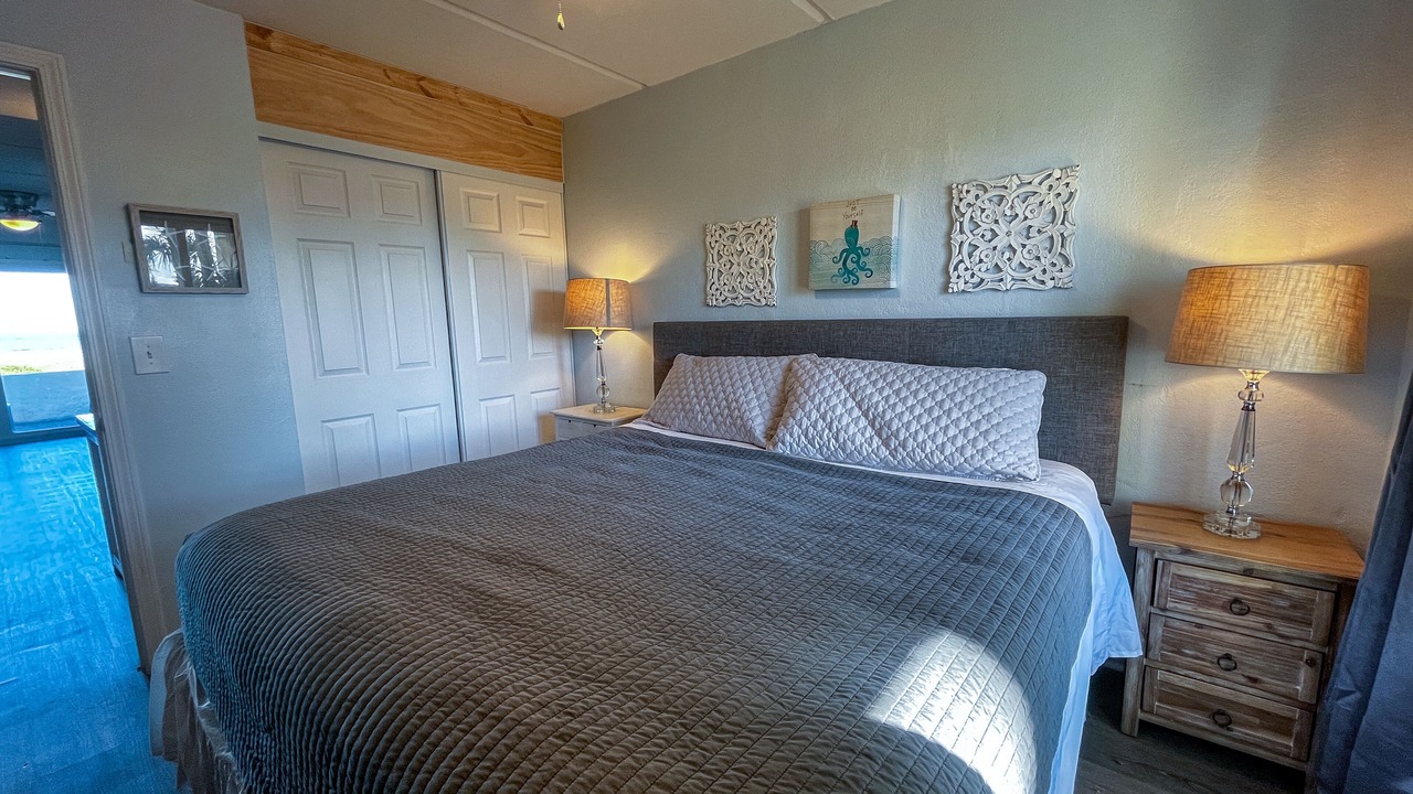 Photo of Bedroom in Crescent Beach