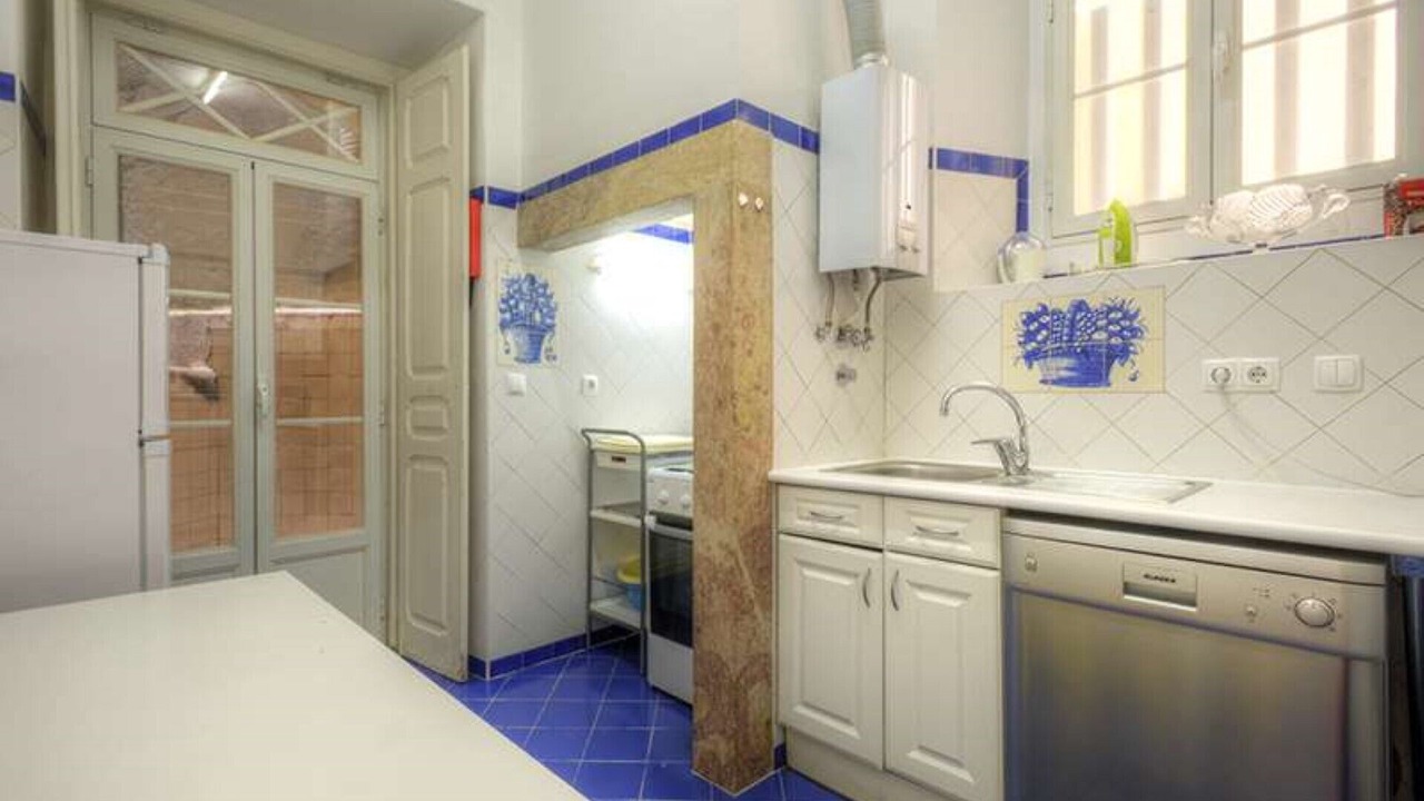 Photo of Kitchen in Lisbon Old Town