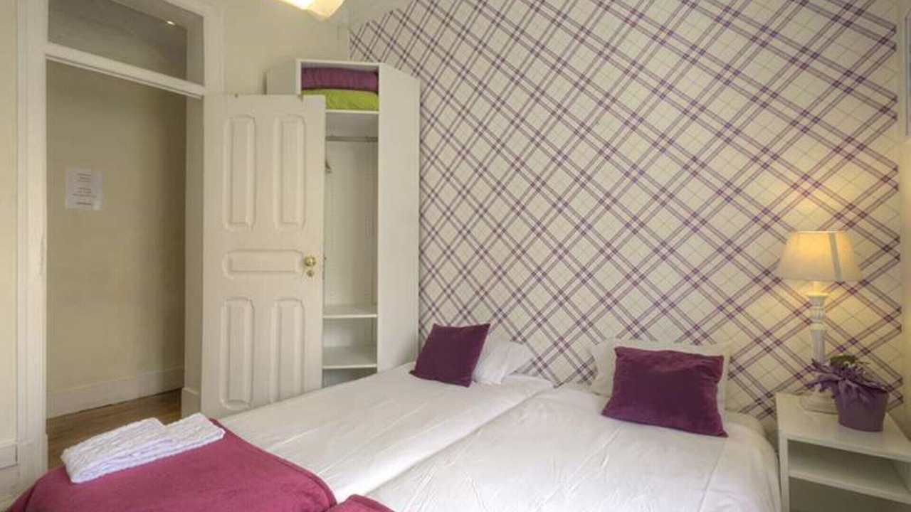 Photo of Bedroom in Lisbon Old Town