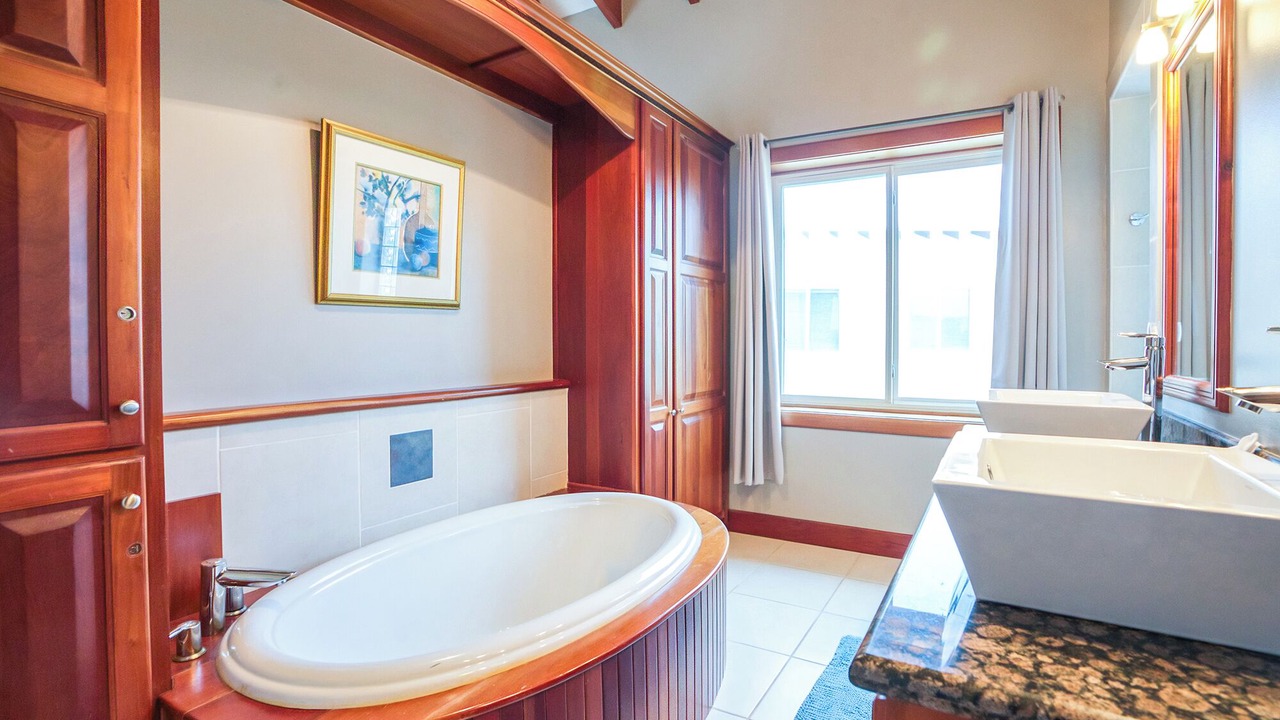 Photo of Bathroom in Cocoplum