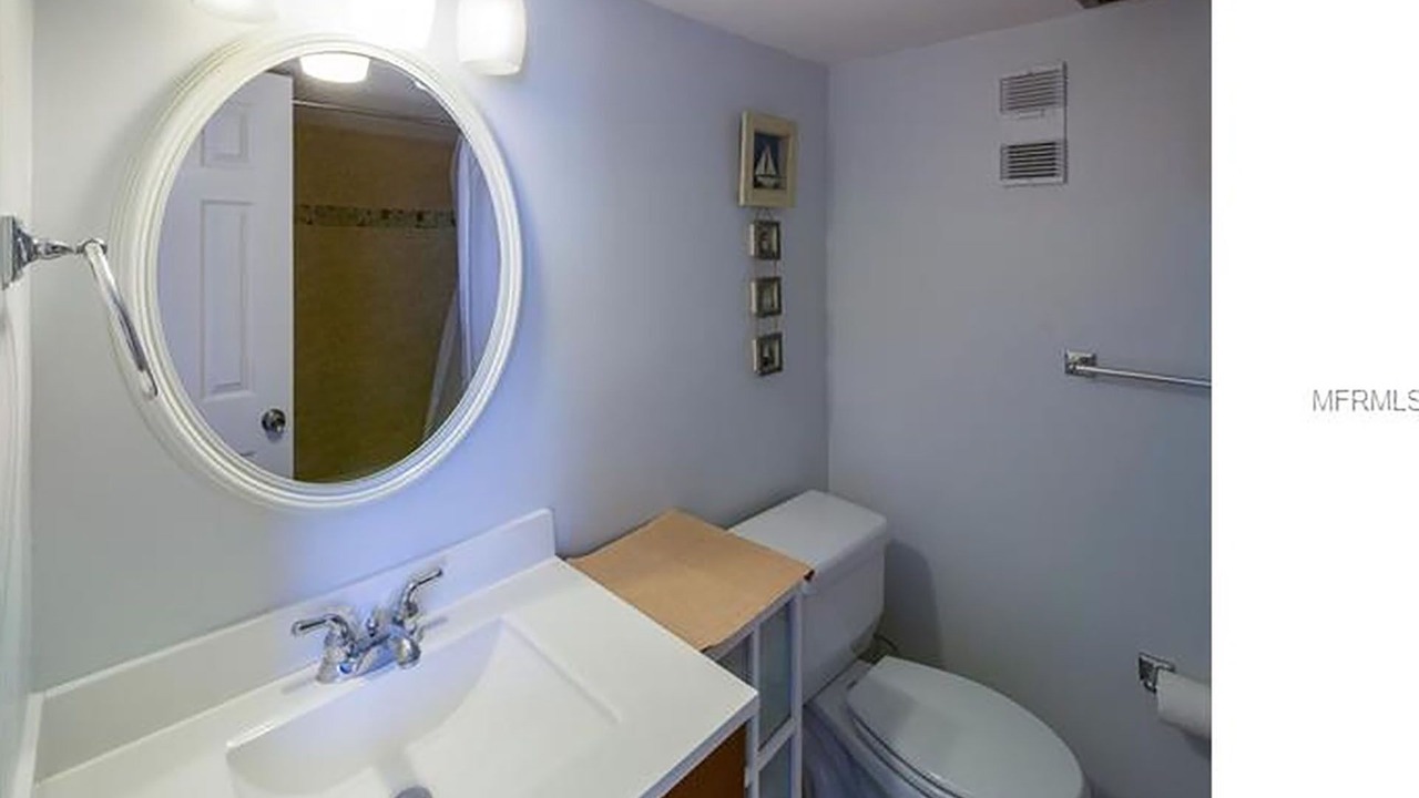 Photo of Bathroom in Sand Key