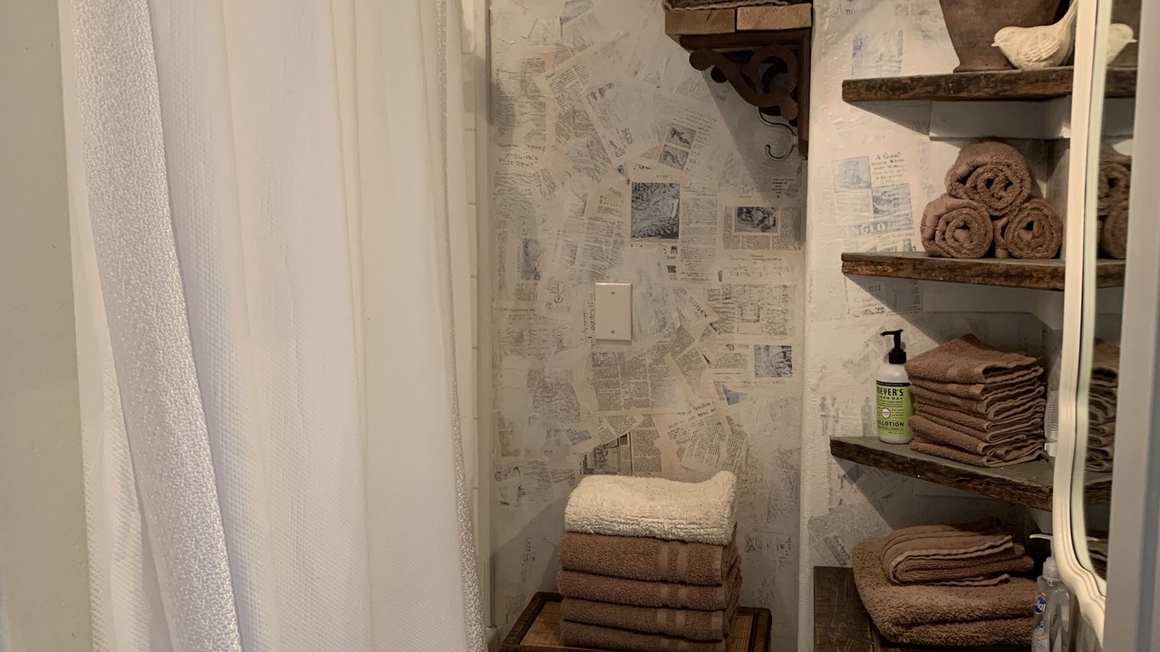 Photo of Bathroom in Sylvan Shores