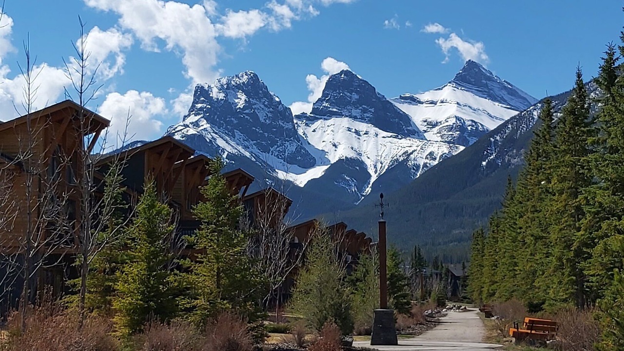 Photo of Others in Canmore