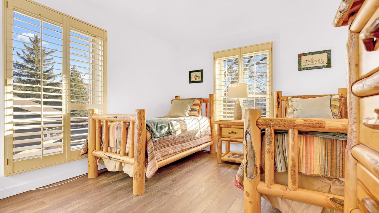 Photo of Bedroom in Park Meadows