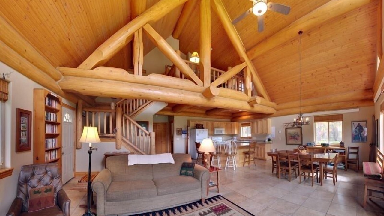 Photo of Bedroom in Hill City