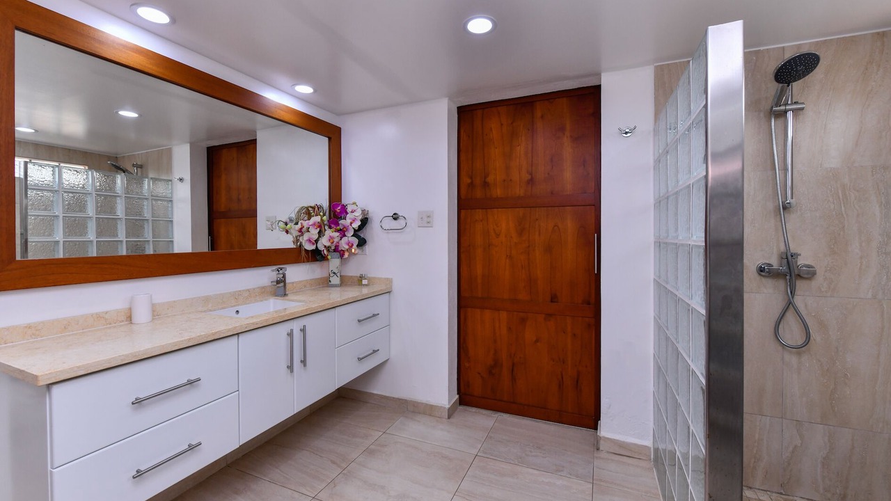 Photo of Bathroom in Shiribana
