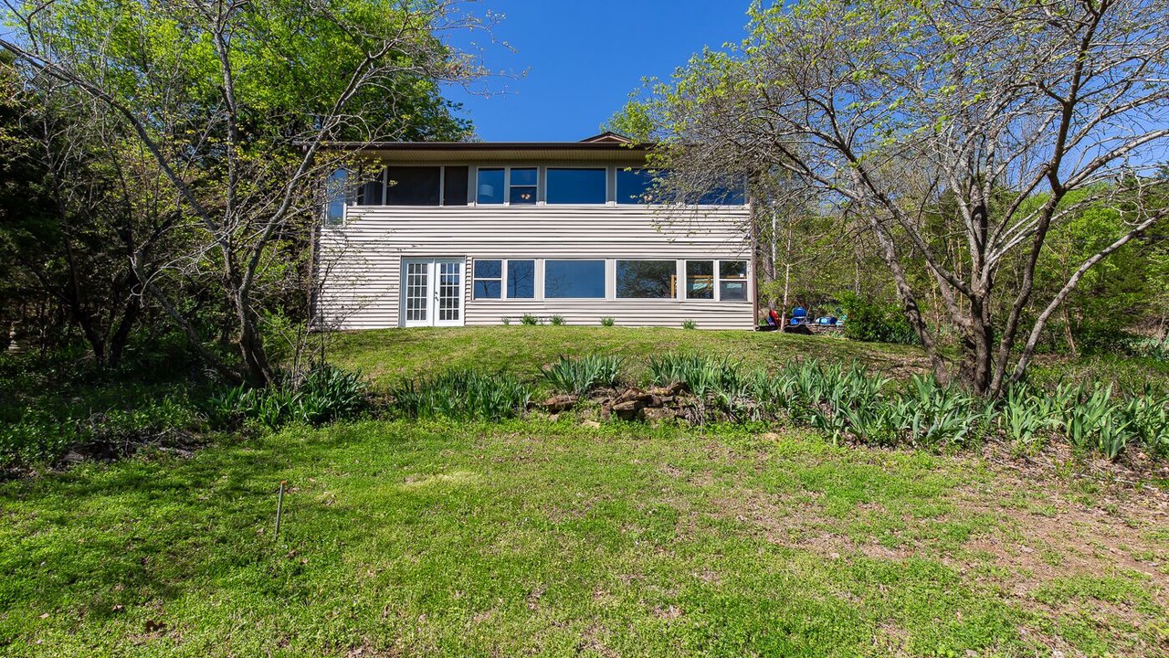 Photo of Outdoor in Pettit