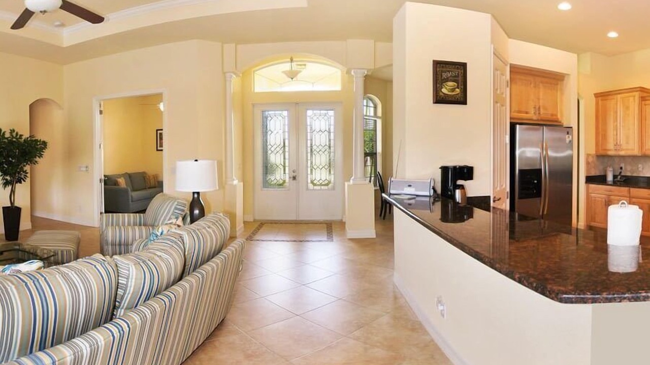 Photo of Livingroom in Pelican