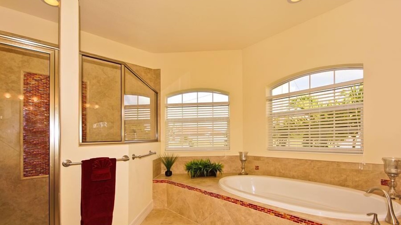 Photo of Bathroom in Pelican