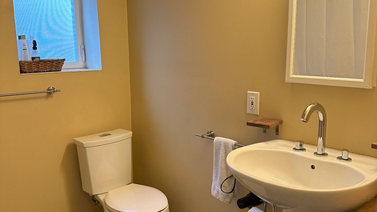 Photo of Bathroom in Sunset Hill