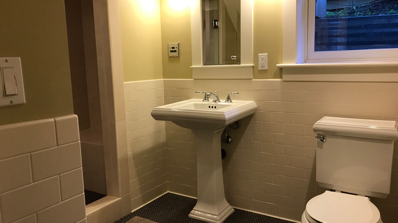 Photo of Bathroom in East Queen Anne