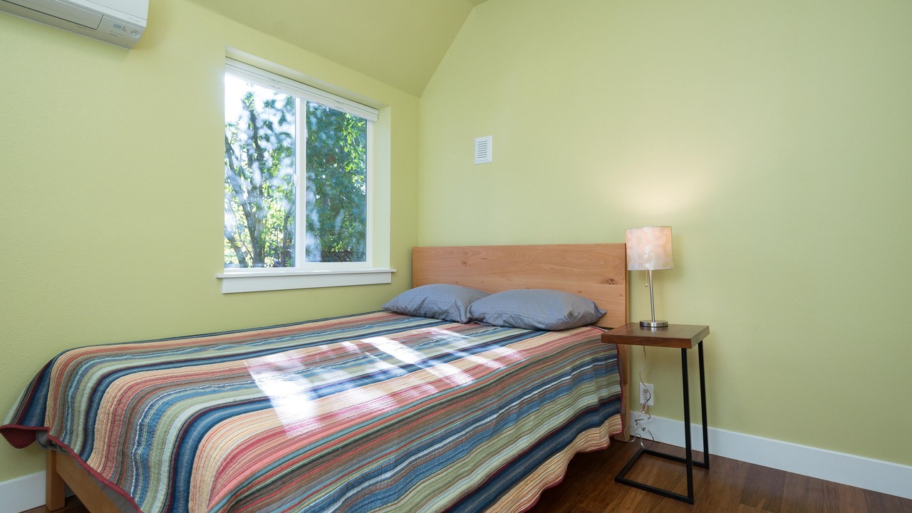 Photo of Bedroom in Oak Grove
