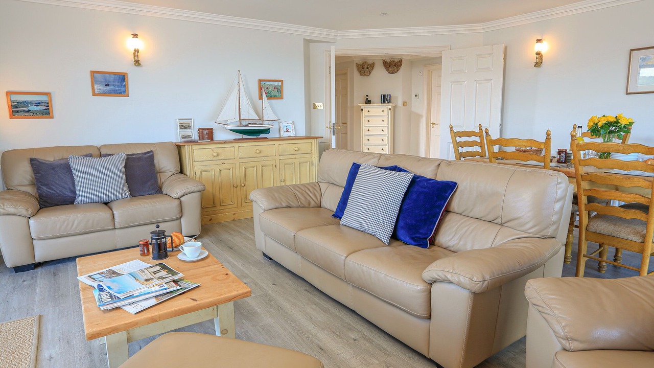 Photo of Livingroom in Burgh Island