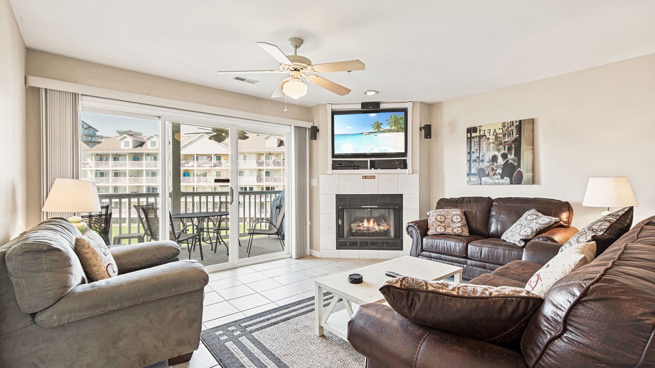 Photo of Livingroom in Osage Beach