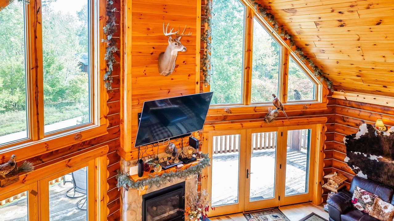 Photo of Livingroom in Baraboo