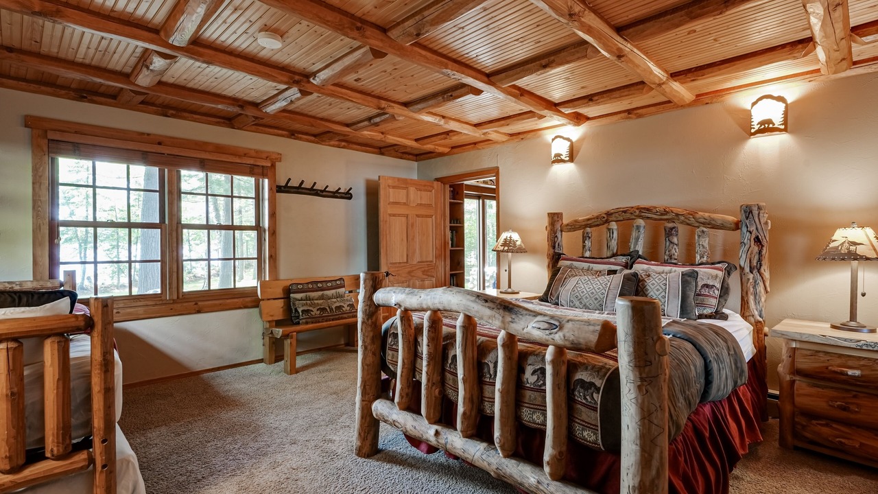 Photo of Bedroom in Eagle River