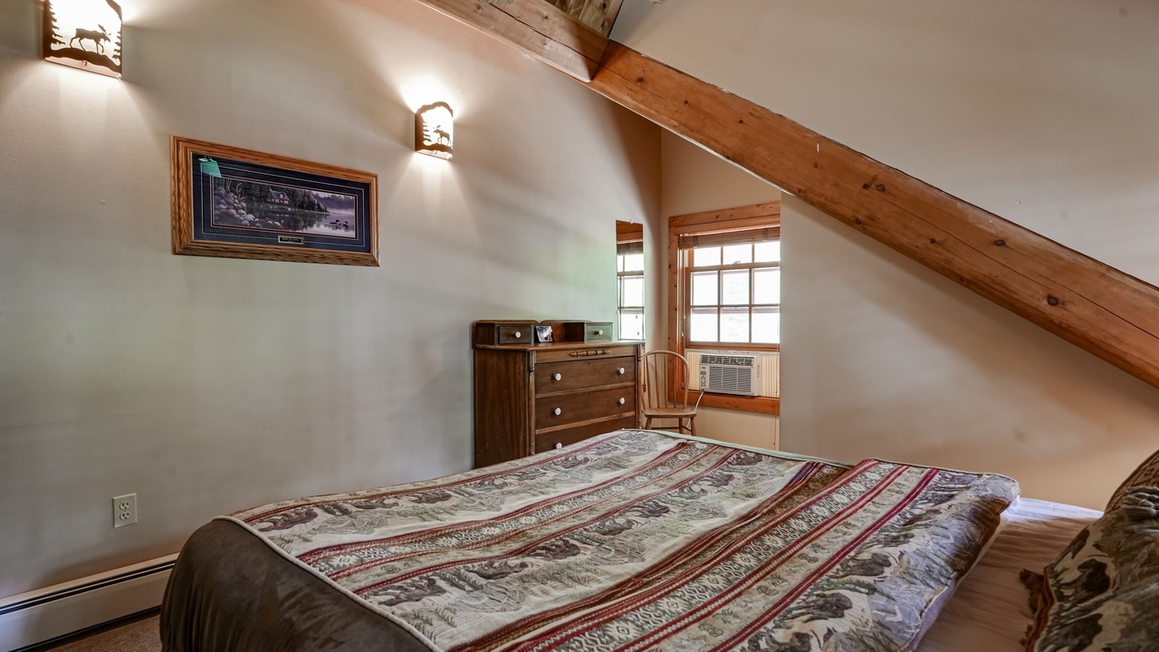 Photo of Bedroom in Eagle River