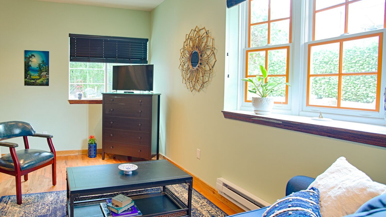 Photo of Livingroom in Multnomah Village
