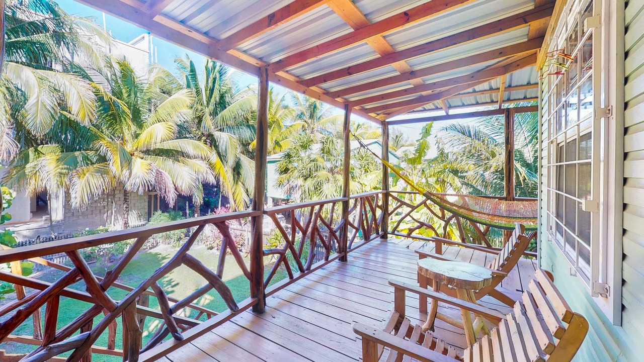 Photo of Patio Balcony in Caye Caulker