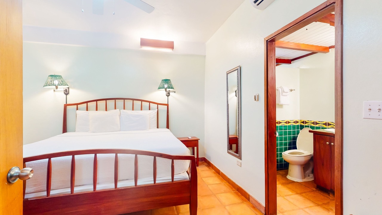 Photo of Bedroom in Cocoplum
