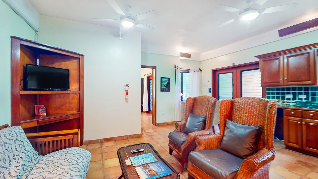 Photo of Livingroom in Cocoplum