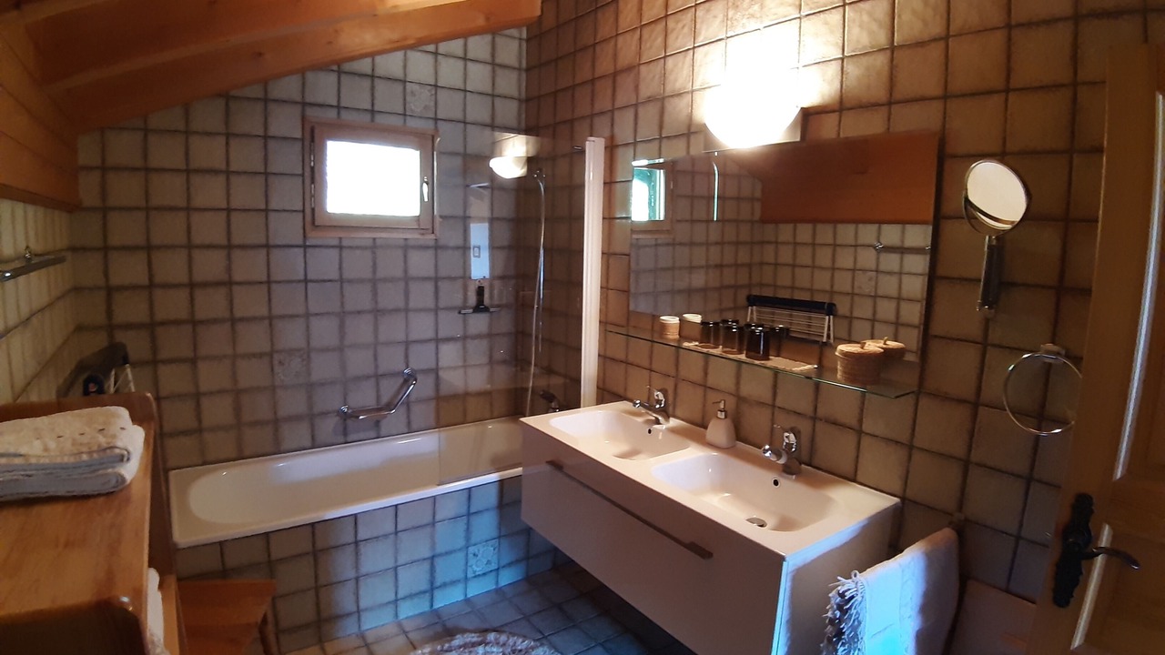 Photo of Bathroom in Albula-Alvra