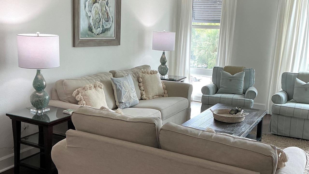 Photo of Livingroom in Harbour Town