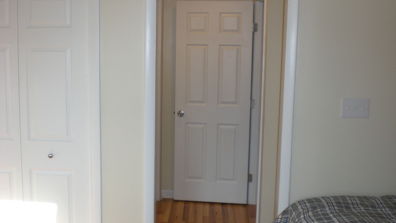 Photo of Bedroom in Country Club Estates