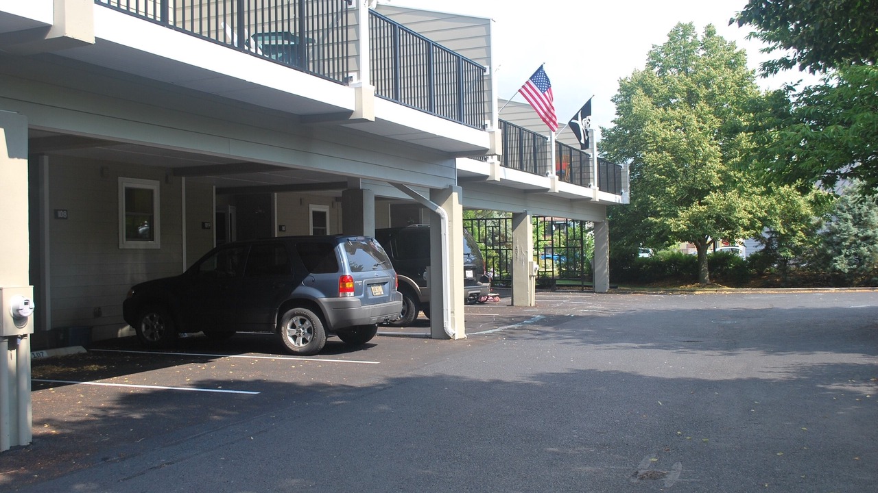 Photo of Outdoor in Country Club Estates