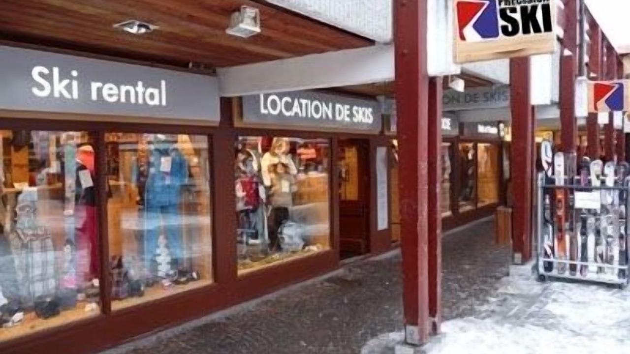 Photo of Outdoor in Arc-1800