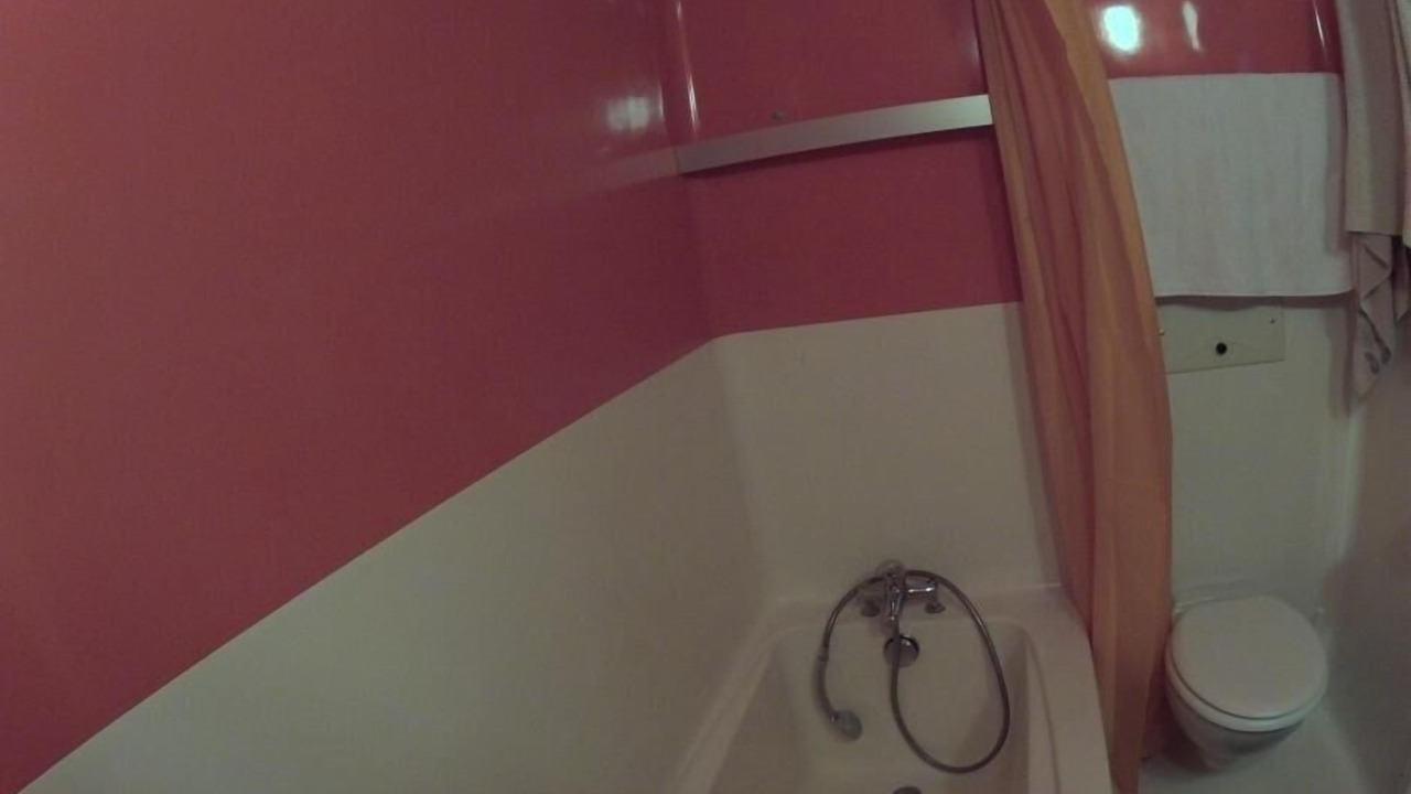 Photo of Bathroom in Arc-1800
