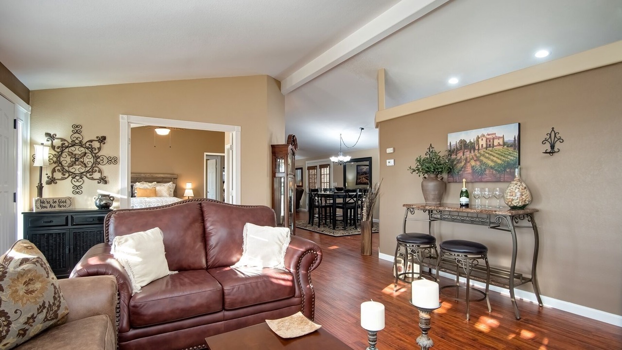 Photo of Livingroom in Temecula