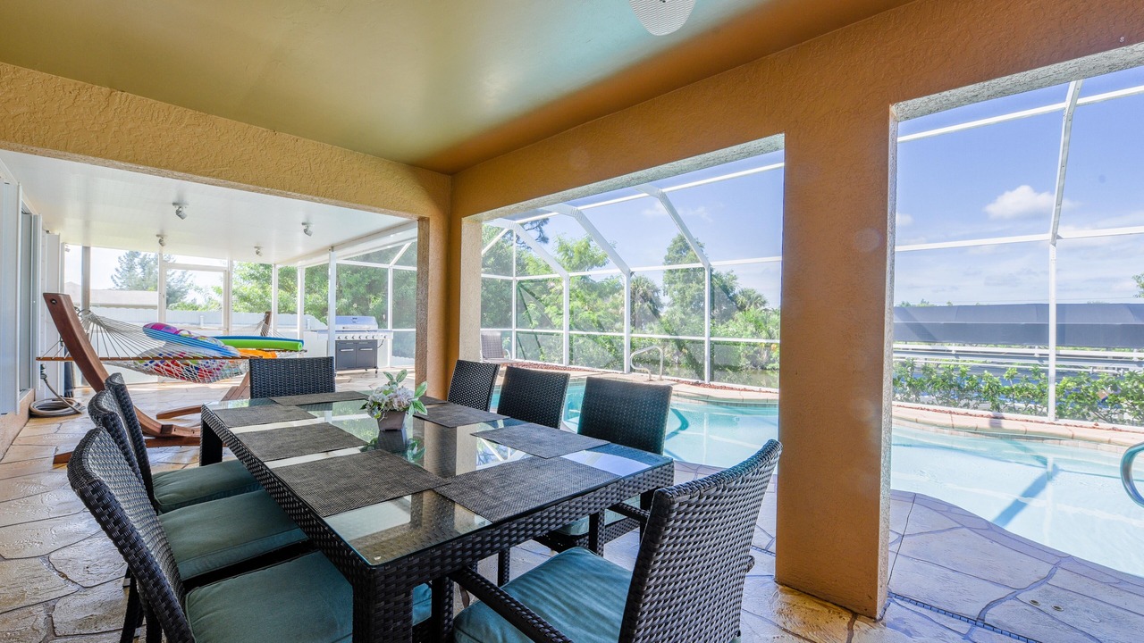 Photo of Outdoor in Pelican