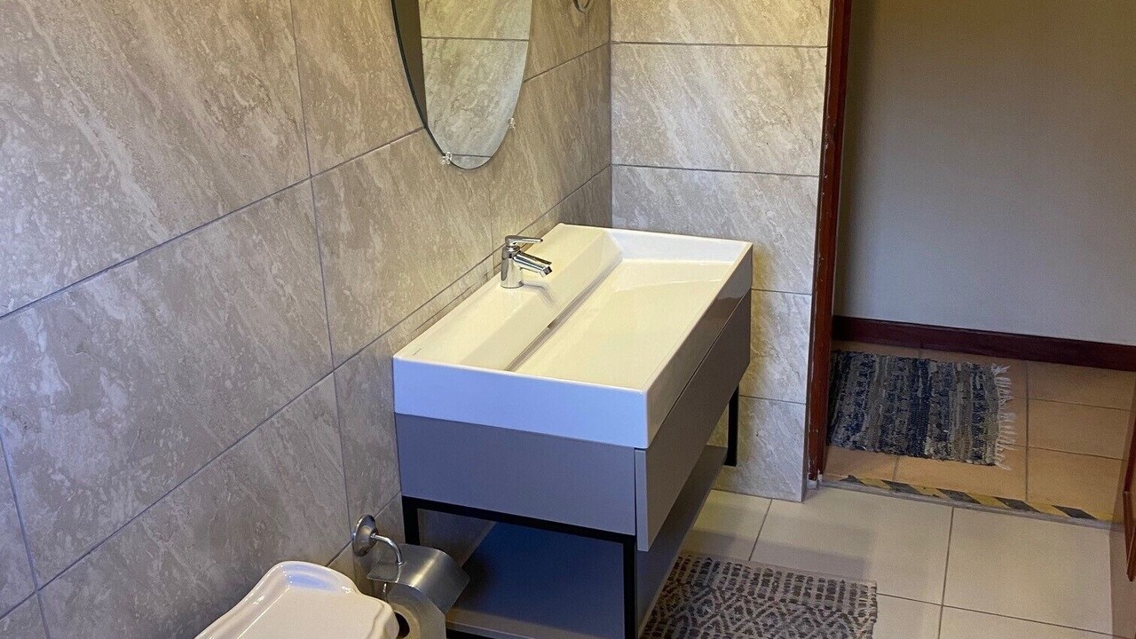 Photo of Bathroom in Alto Vista
