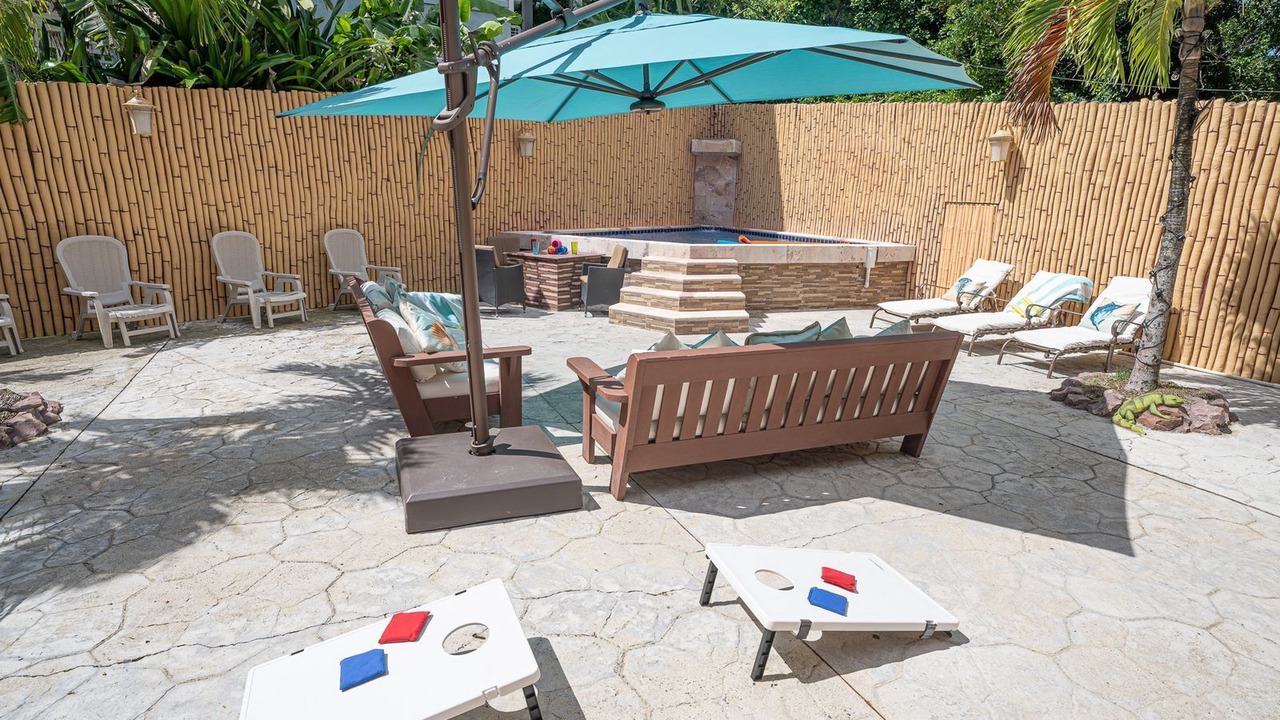 Photo of Outdoor in Antoneys Cay