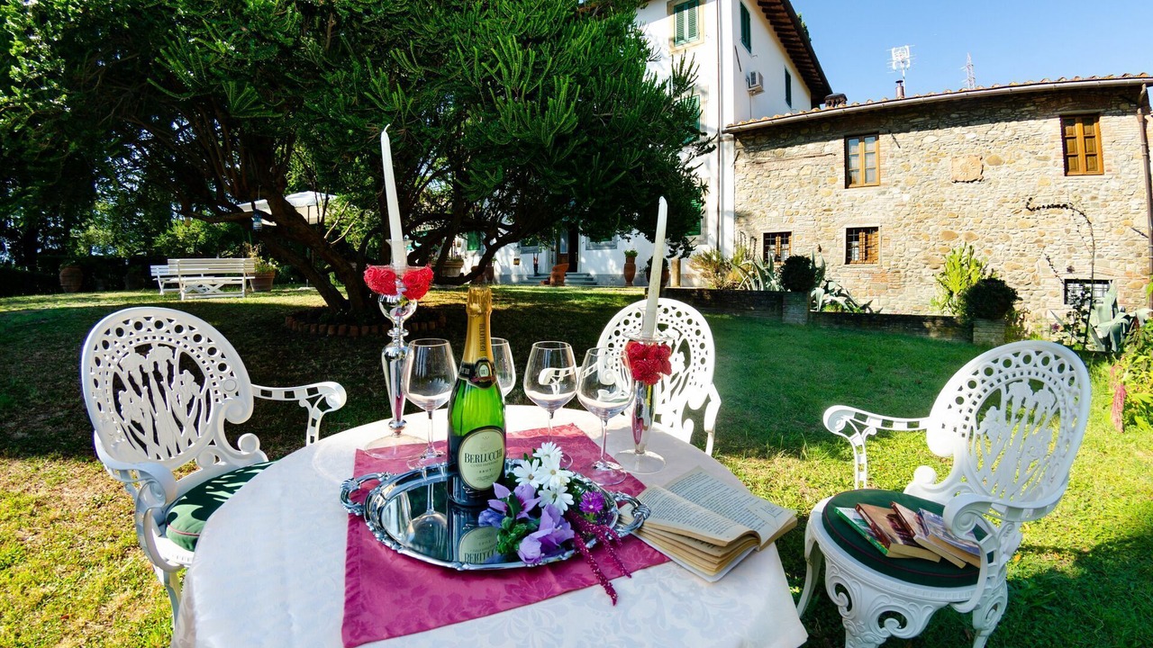 Photo of Patio Balcony in Uzzano