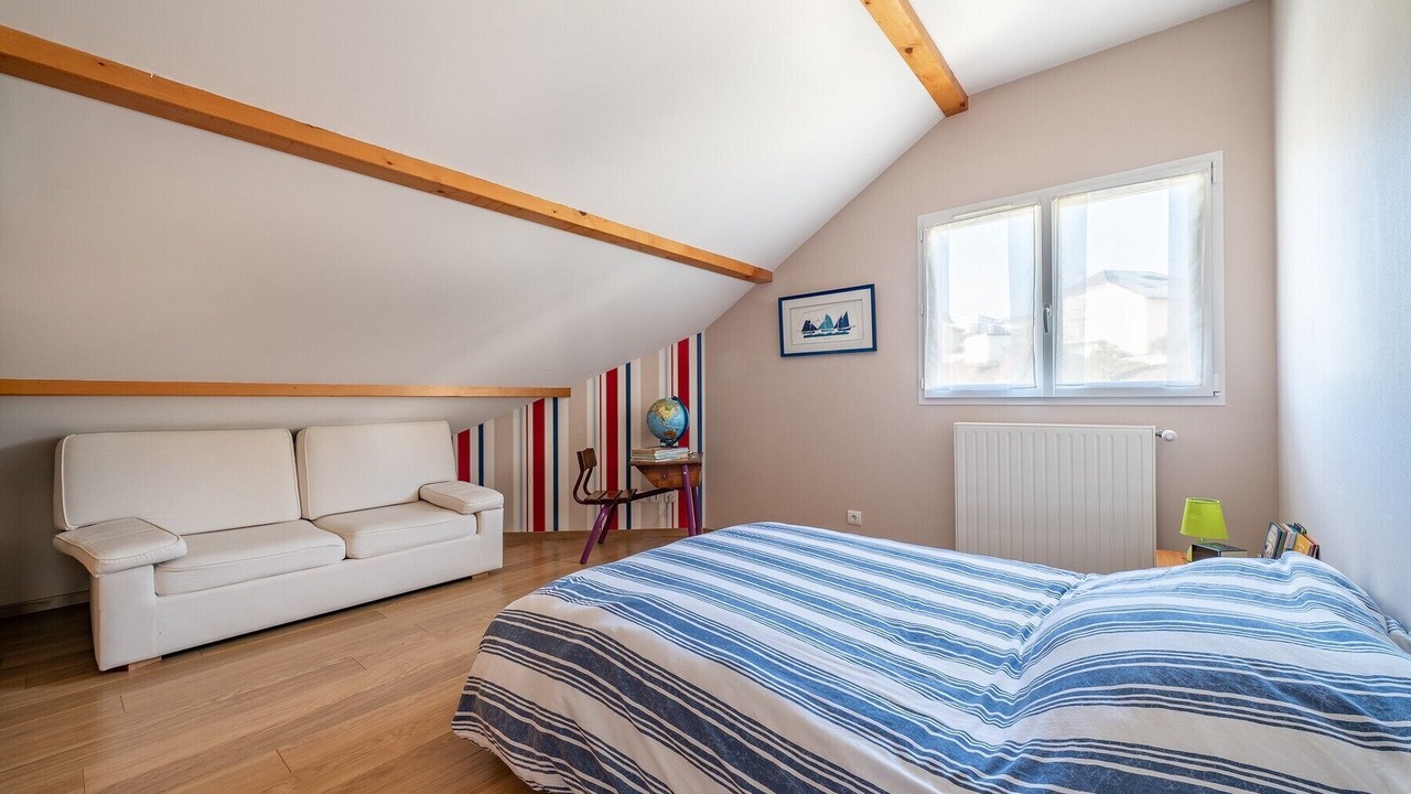 Photo of Bedroom in Rumilly