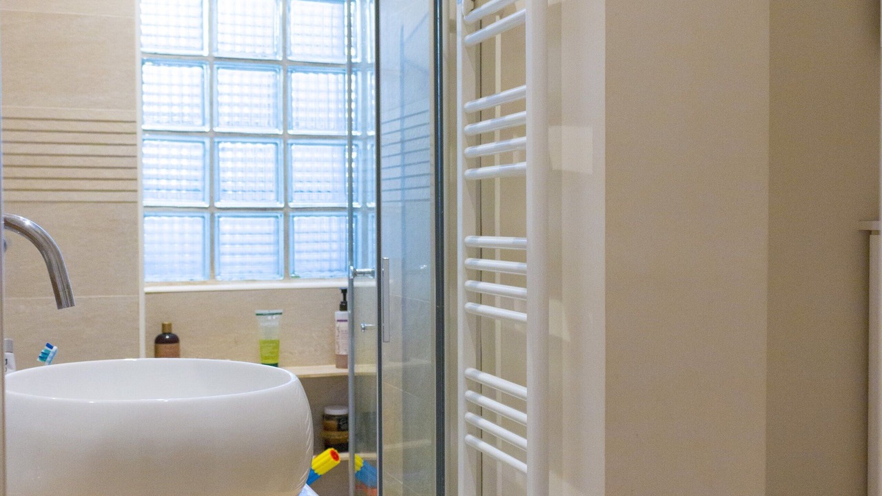 Photo of Bathroom in Asnieres-sur-Seine