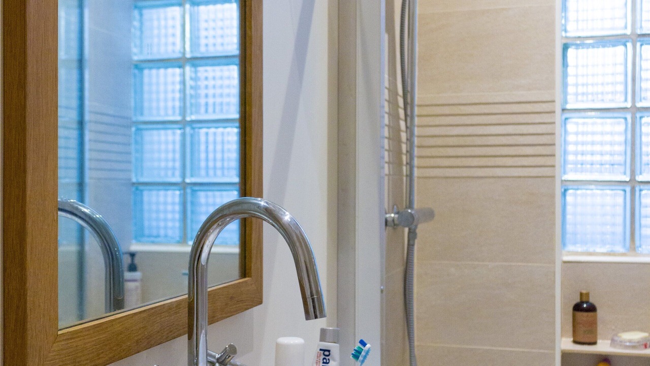 Photo of Bathroom in Asnieres-sur-Seine