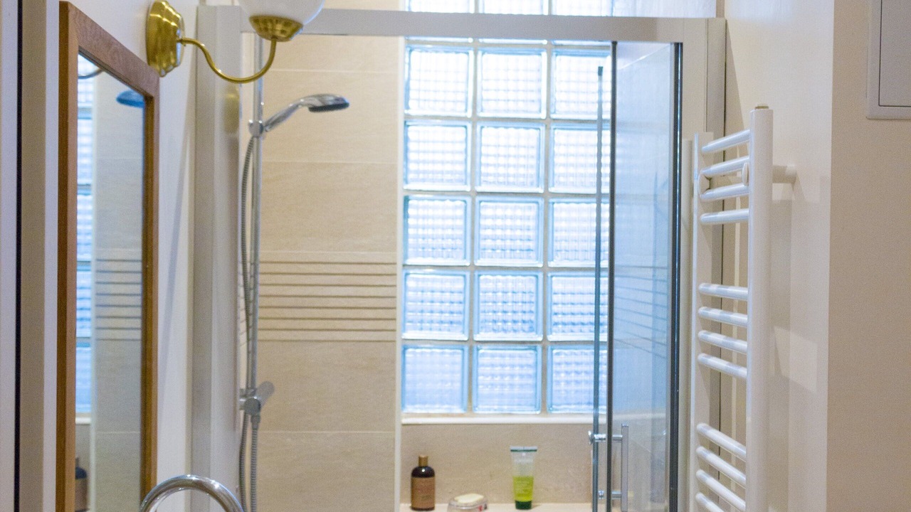 Photo of Bathroom in Asnieres-sur-Seine