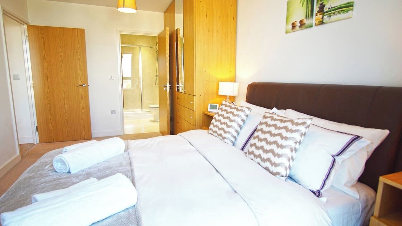 Photo of Bedroom in Royal Docks