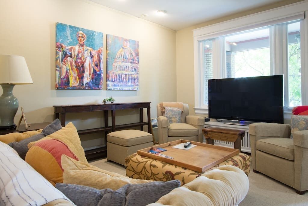 Photo of Livingroom in Columbia Heights