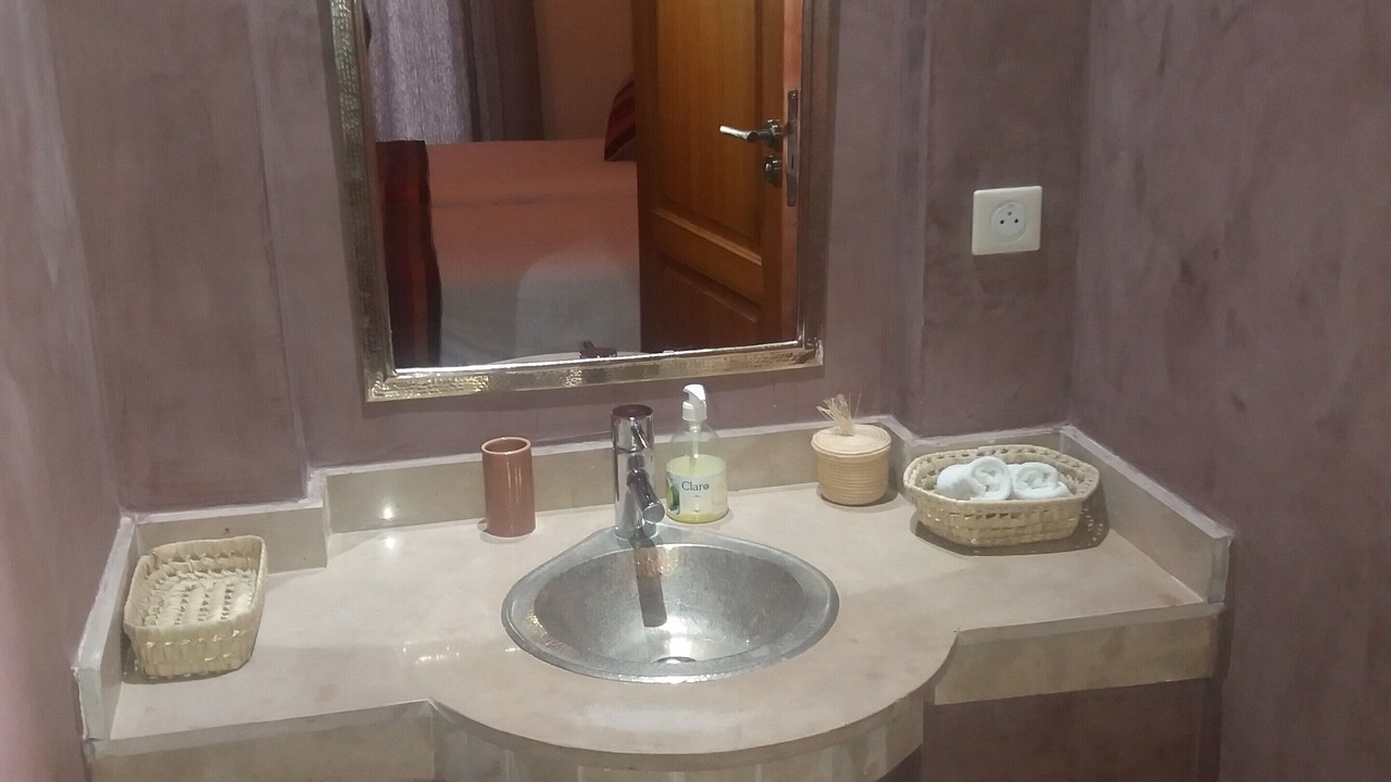 Photo of Bathroom in Tameslouht