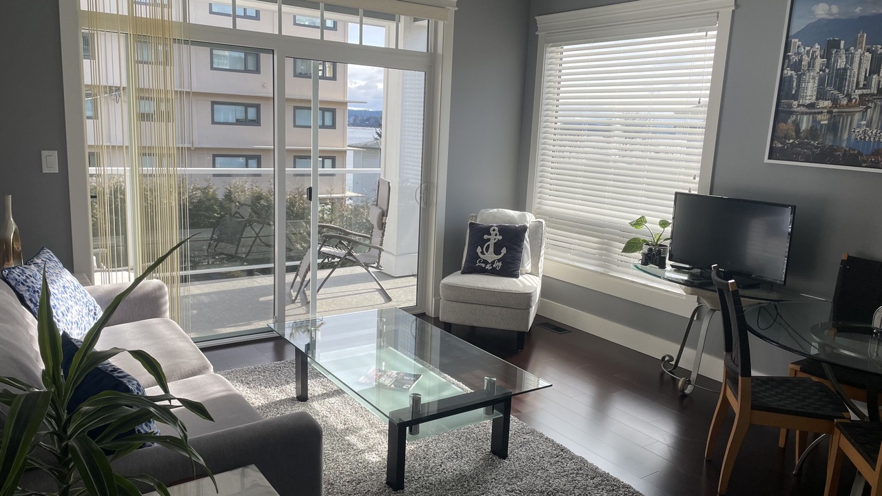 Photo of Livingroom in Regional District of Nanaimo